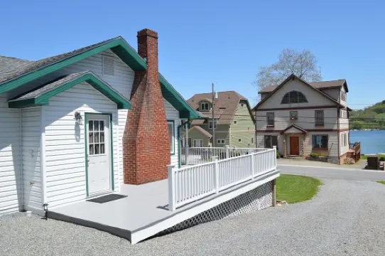 The Pea Pod - Deep Creek Lake