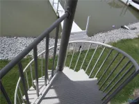 Great for Vacationers • Bird Watchers • Davis Bessie • Fishing-Charters on Site