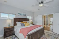 Waterfront Living, STEPS to the BEACH, Sleeps 15! Hotels near Navarre Beach Sea Turtle Conservation Center