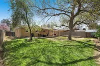 Family Friendly, AC, Covered Patio, Fenced Yard, Clean and Comfortable.