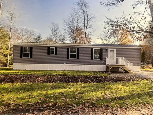 Cozy Home with Open Floor Plan Near Kennebunk and Maine Coast. - Wifi