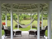Nice little cottage oasis on a tropical fruit orchard consisting of many fruits. ハワイアン・パラダイス・パークのホテル