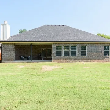 Executive Stay, Modern Farmhouse Perfect Location. Garage Parking.