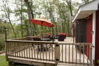 Quiet Cabin Setting on small river