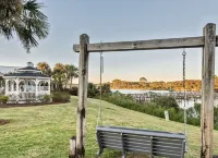 🏖 3BR/3BA 👀 Ground Floor @ Pinnacle Port ☀️ 🐚 50 🩴🩴 to the sand Hotels in Sunnyside