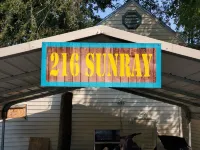 Waterfront Lake Cottage, Spacious Outdoor Deck! 🐕 🐶  BBQ grill and Firepit!