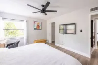 Pineapple Express @ Orlando 손턴 파크 주변 호텔