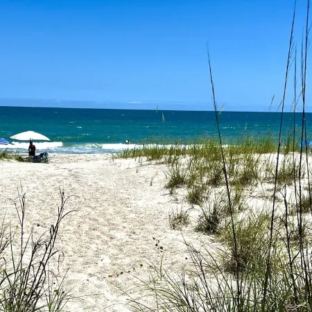 Oceanfront 8 bedroom/sleeps 20 with large gathering and outdoor areas