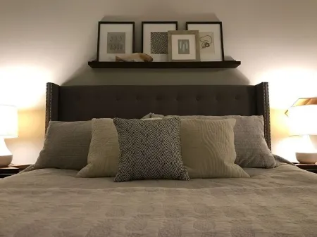 Family-friendly Lakefront East Lake Okoboji Condo- Bridges Bay Resort