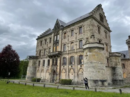 Bright, modern, large vacation apartment on a south-facing slope in a climatic health resort