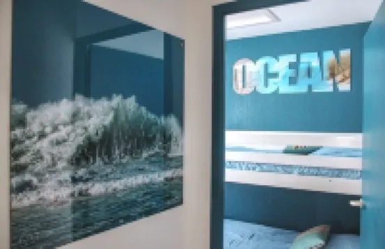 Fancy the ocean? 200 m from the beach, all comforts, swimming pool, wifi, bed linen and parking.