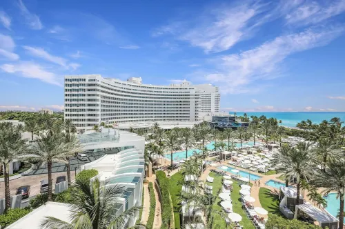 Fontainebleau III Sorrento OceanView Suite Free Valet & Spa Pass No Resort Fees! - Private Pools