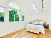 Spacious Retreat Near Lake—Firepit & Game Room Hotels in Meredith