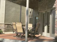 T&J Condo Rental...Waterpark Getaway6 Brides Bay waterpark passes