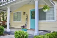 Pet Friendly Historic Downtown Bungalow with Fenced In Yard!