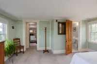 Peaceful Suite in a Farm Setting-20 Mins to Ocean-Unit 4- Abbott Brook Inn