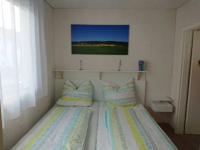 Tiny-bungalow, Barrierefrei, Klimaneutral Hotels in der Nähe von Edersee Talsperre