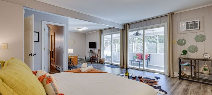 The Blue Heron - Visit Jim Thorpe & Wineries! Hotels in Penn Forest Township