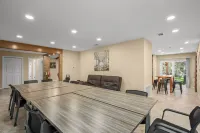 Peaceful Retreat near Lake Travis & Volente Hotels in Volente