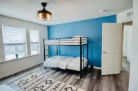 NEW Modern Beach Retreat in Amenity filled Community, 4 miles to Bethany Beach