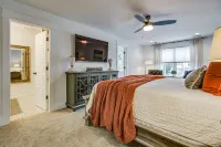 Charming 3 Bedroom close to Downtown Murfreesboro Walgreens附近的飯店