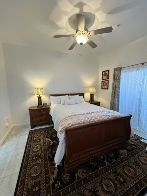 Warm and cozy pad in the heart of Tucson Hotels near SEPHORA