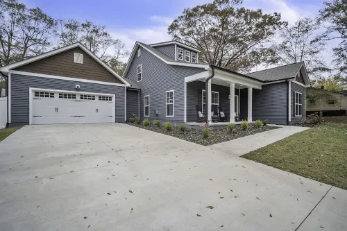 Luxury 4BR Home with Screened Porch & Fenced Yard