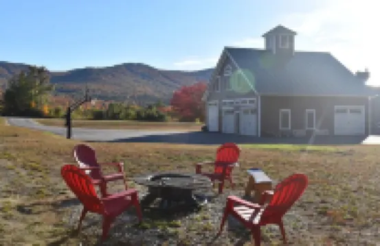 Peaceful Retreat with Stunning Mountain Views for Unforgettable Memories