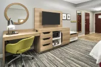 햄프턴 인 윌슨 다운타운