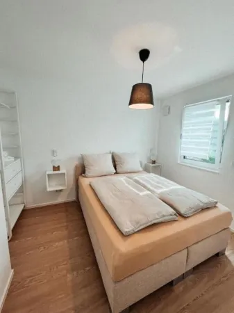 Black Forest Apartments One Bedroom Apartment #6 Отели в г. Генгенбах