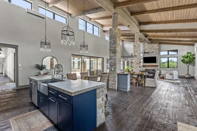 ONE OF A KIND Sanctuary with POOL. Keeneland, Bourbon Trail Các khách sạn ở 