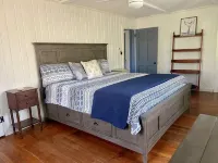 Sandwich Private Beach Getaway for multiple families!!!