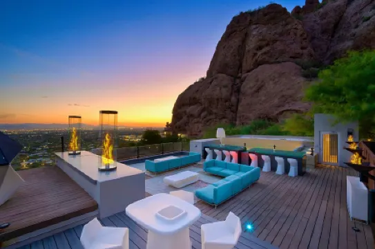 6Br-Infinity Pool & Spa, Rooftop Bar, Cascading Waterfall, Indoor Rock Climbing