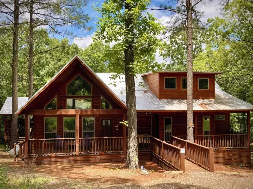 Gotanygrapes Luxury Cabin- Hot Tub 2 Masters 2 Fireplaces Hoteles en Condado de McCurtain