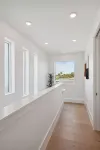 Luxe 2 King Ensuites. Salt Pool/Spa. Near Beach, Shops & Food. New with 4 Kings!