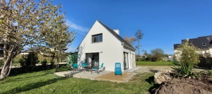 Location Maison de Vacances 4 Personnes Jardin Privatif- AR PIL Jadur Hotels in Plouhinec