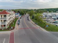 Top Floor Luxury Unit Downtown Sister Bay Marina and Water Views!