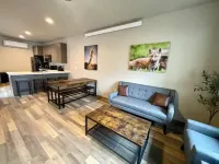 Cozy Wolf Lodge — Unit 1