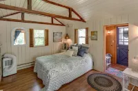 Mayo Lake Cottages