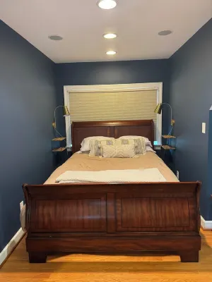 Private studio apartment in the heart of Ivy, Virginia Hotels near Fontaine Research Park