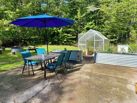 Whitefish Walkout-walk to Lake Superior Beach!