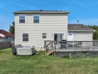 Bayfront Riverside Bungalow w/ Waterview & Hot Tub Hotels near Absecon Lighthouse