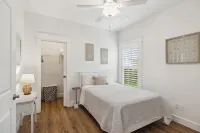 Mexico Beach Gem – Pool, Golf Cart & Just 1 Block from the Beach!