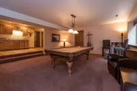 Private Hot tub/Fire Table on Large Deck overlooking Eagle River! Fly-fishing!