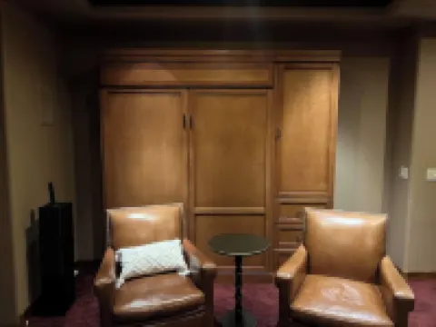 Casa de Camelback, Views & Location!