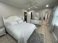 1 Block from Beach! 4Bed 2Bath Beachhouse. Already Booking for Spring Summer ‘26