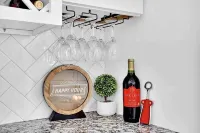 Hip & Cozy Getaway - 5 mins to DT Lawrenceville! Hotels in Lawrenceville