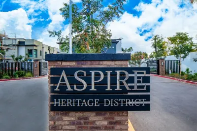 Brand New Townhome in the heart of Downtown Gilbert Các khách sạn gần McQueen District Park