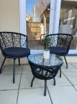 Townhouse Minutes From Cafes, Restaurants and all Williamstown has to Offer!