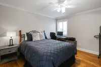 A Spacious Place for Everyone. Sanford Stadium, Downtown and Dining So Close!